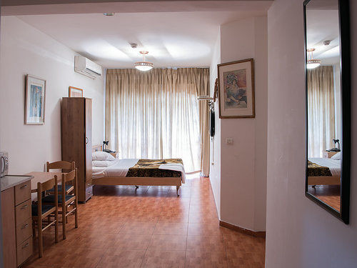 Aparthotel Avital 2*